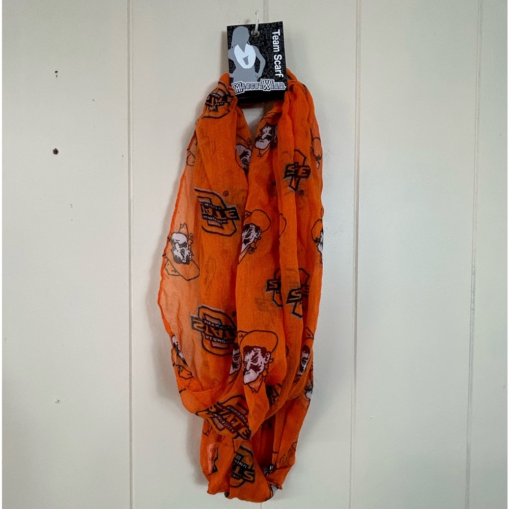 NWT Oklahoma State University Infinity Team Scarf Collegiate Mascot Wear Orange